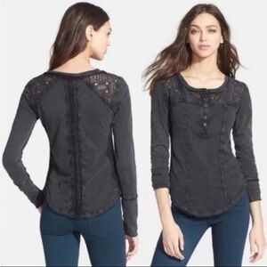 Free People Gray Long Sleeve Buttoned Blouse